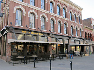 tupelo honey cafe